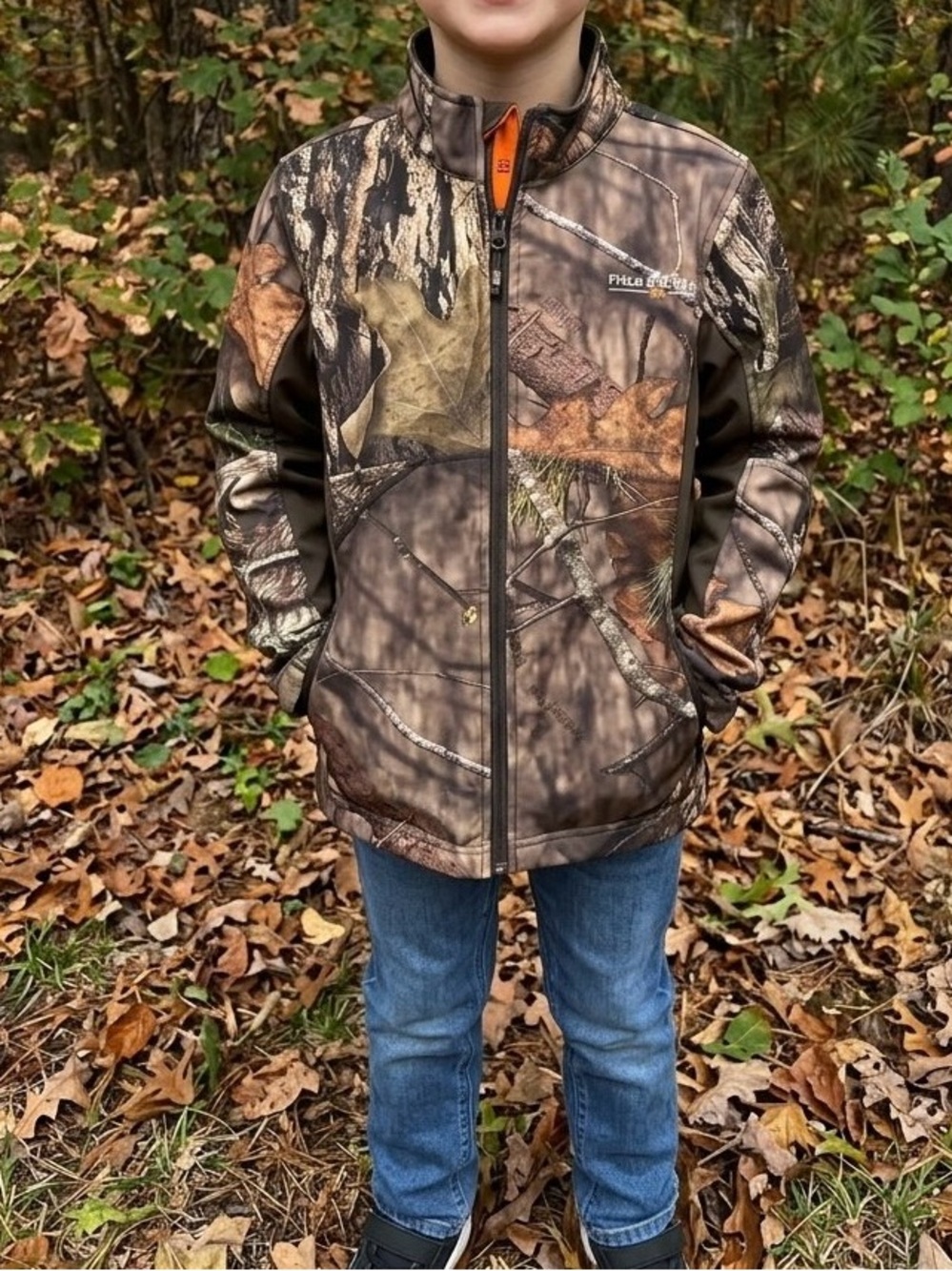 Boys Field & Stream Realtree Brown Camo Softshell Jacket - size Small NWOT